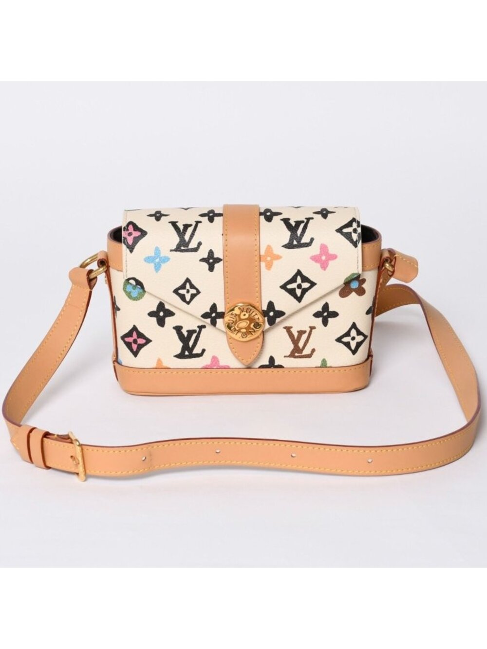 Louis Vuitton Tyler Monogram Craggy Envelope Wearable Wallet Cream